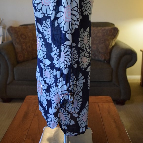 🌸 Chach Beach Coverup - Picture 6 of 8